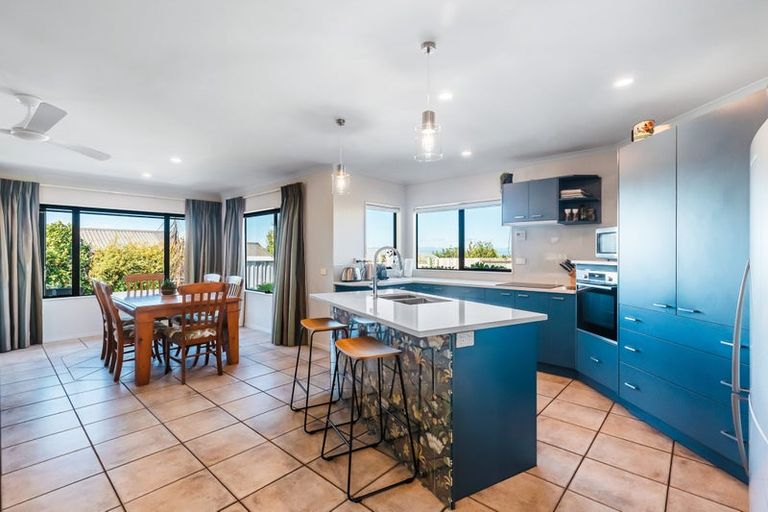 Photo of property in 14 The Grove, Nukuhau, Taupo, 3330