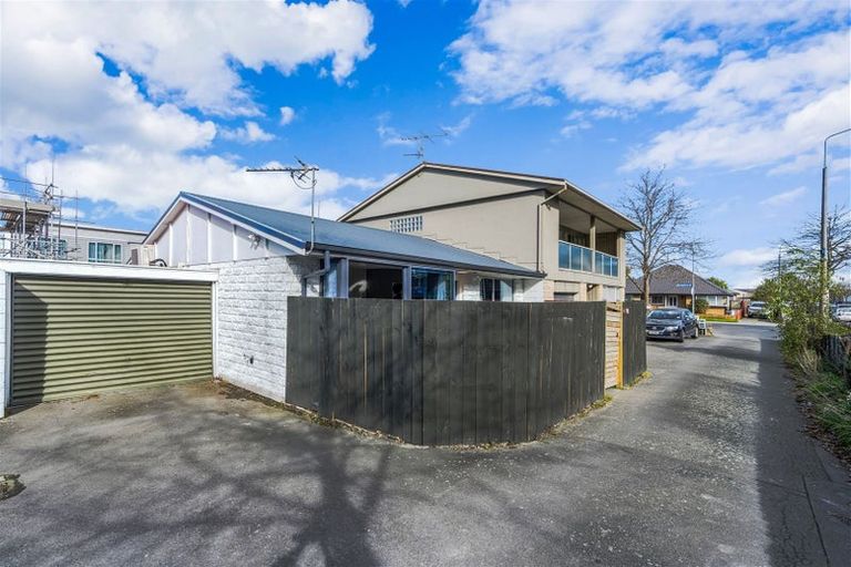 Photo of property in 2/14 Rotherham Street, Riccarton, Christchurch, 8041