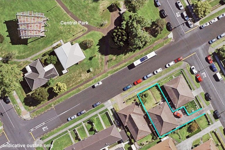 Photo of property in 2/5 King Edward Avenue, Papakura, 2110