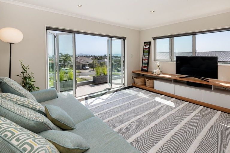 Photo of property in 37 Liberty Crescent, Beachlands, Auckland, 2018