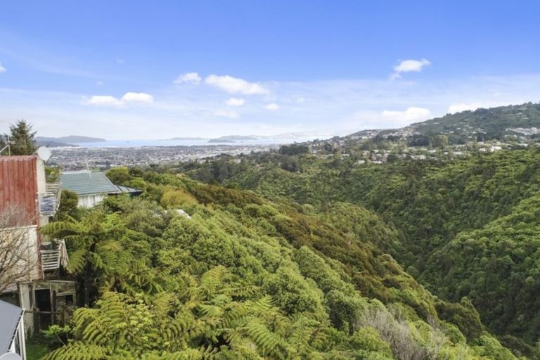 Photo of property in 1/99 Major Drive, Kelson, Lower Hutt, 5010