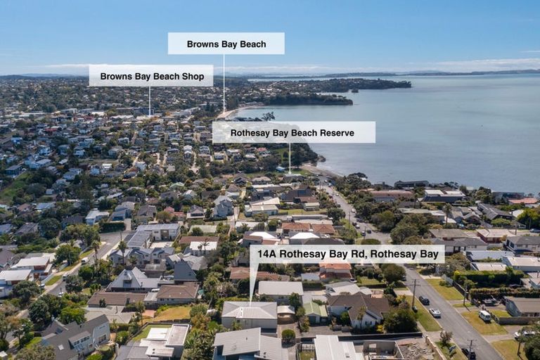 Photo of property in 1/14 Rothesay Bay Road, Rothesay Bay, Auckland, 0630