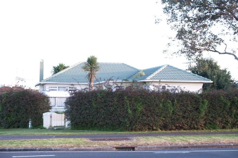 Photo of property in 14 Tennessee Avenue, Mangere East, Auckland, 2024