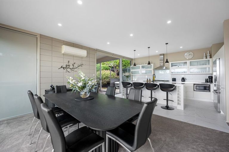 Photo of property in 67 Kittiwake Drive, Schnapper Rock, Auckland, 0632