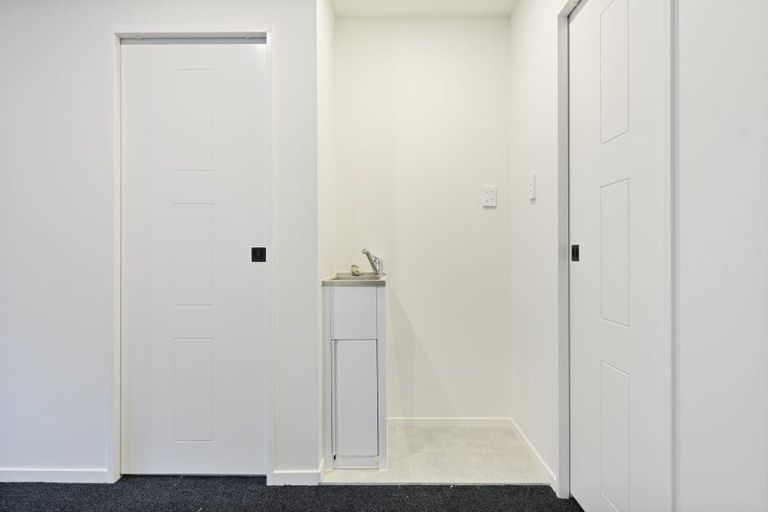 Photo of property in 114 Hyperion Drive, Randwick Park, Auckland, 2105