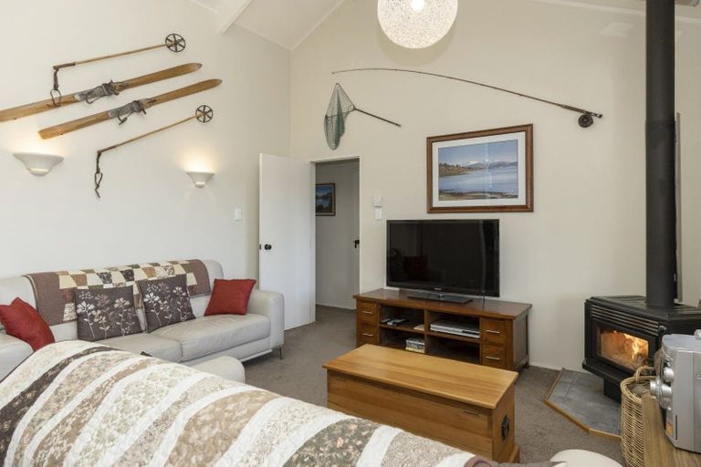 Photo of property in 5 Kempton Place, Richmond Heights, Taupo, 3330