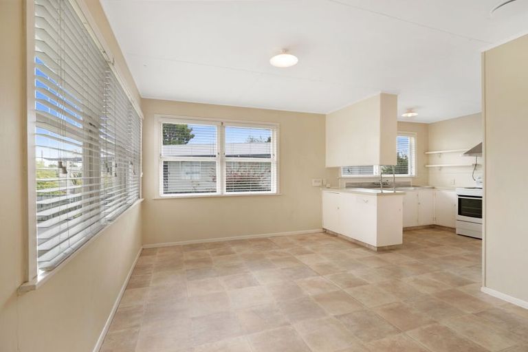 Photo of property in 14 Thorpe Street, Fairview Downs, Hamilton, 3214