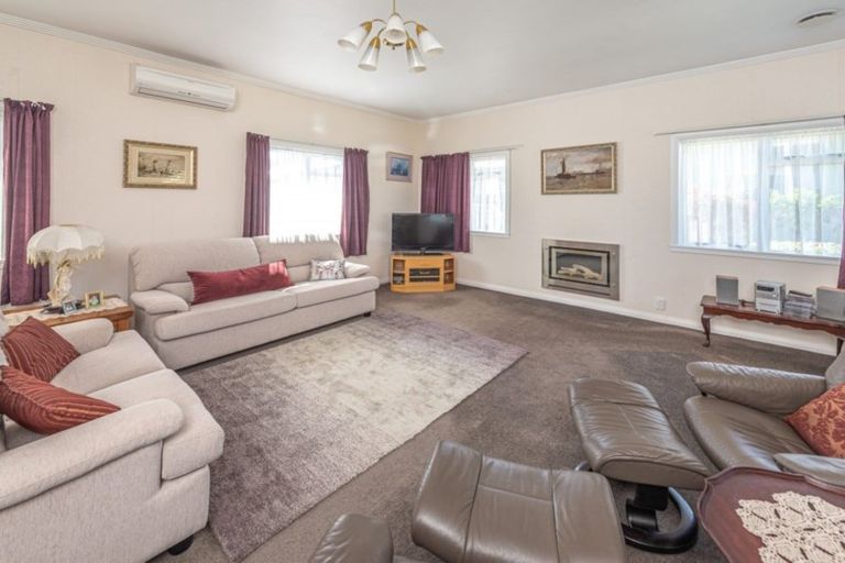 Photo of property in 98 Alma Road, Gonville, Whanganui, 4501