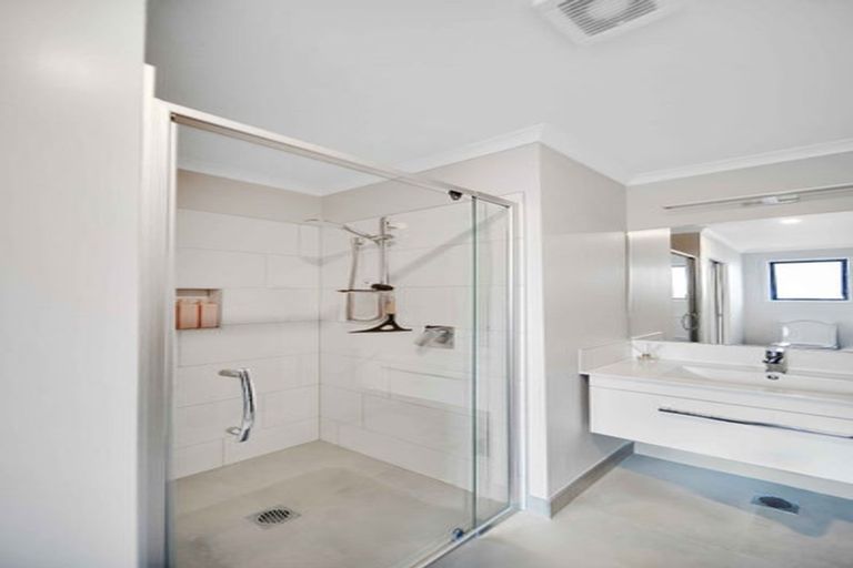 Photo of property in 18a Foreshore Lane, Karaka, Papakura, 2113