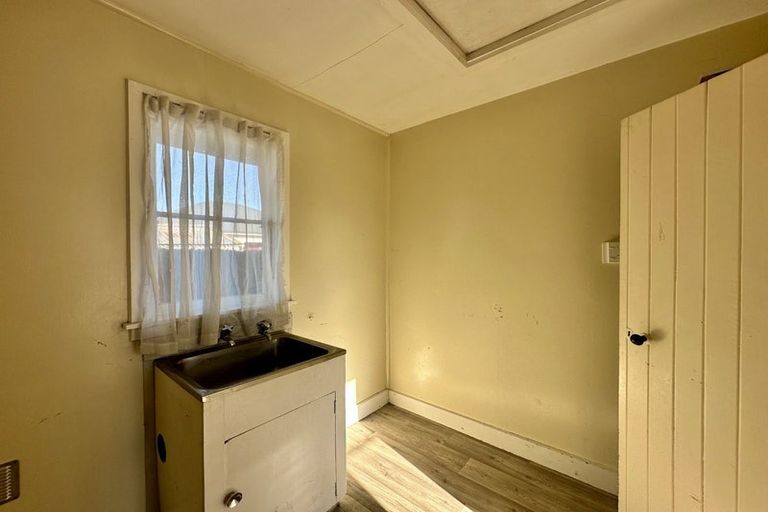 Photo of property in 85 Mcmurdo Street, Tinwald, Ashburton, 7700