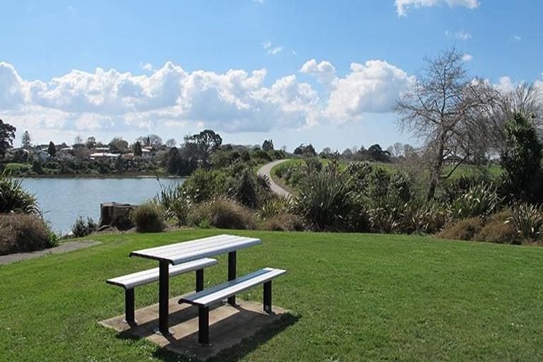 Photo of property in 110f Elliot Street, Pahurehure, Papakura, 2113