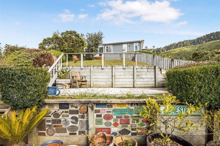 Photo of property in 47a Chester Road, Tawa, Wellington, 5028