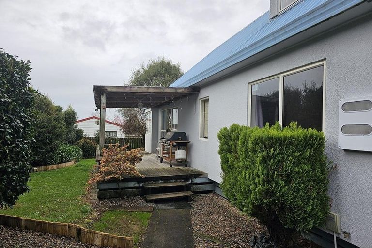 Photo of property in 2 Caulfield Green, Nawton, Hamilton, 3200