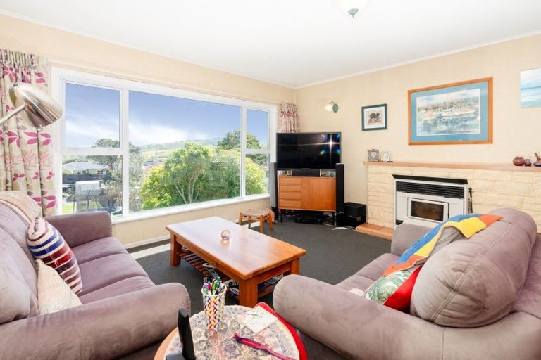 Photo of property in 47 Bracken Road, Paparangi, Wellington, 6037