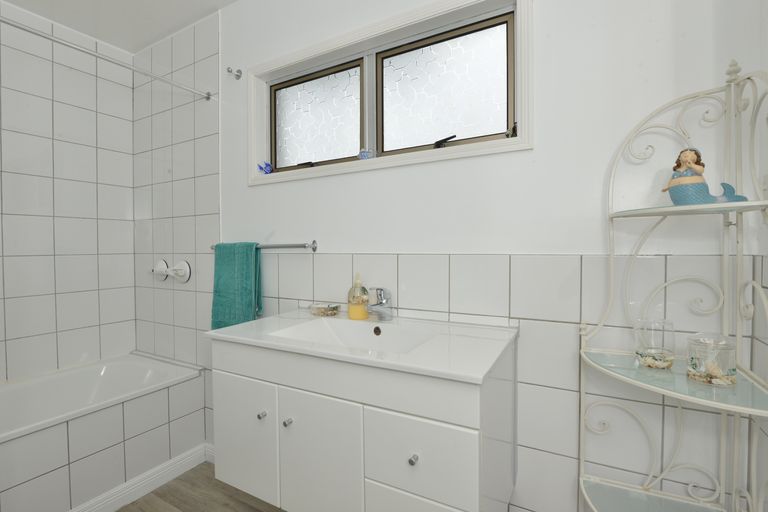 Photo of property in 90a School Road, Paihia, 0200