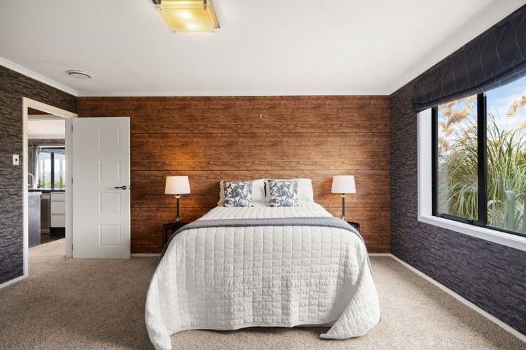 Photo of property in 25 Tunnel Beach Road, Blackhead, Dunedin, 9076