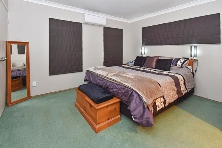 Photo of property in 3 Hanover Place, Pahurehure, Papakura, 2113