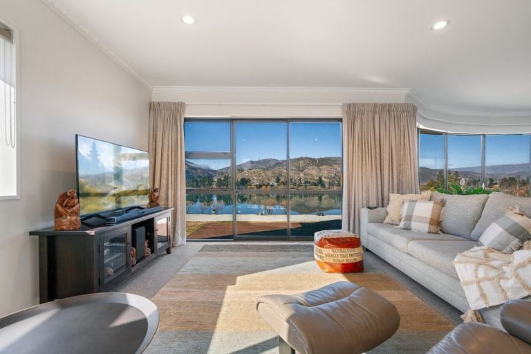 Photo of property in 26 Matthews Crescent, Cromwell, 9310