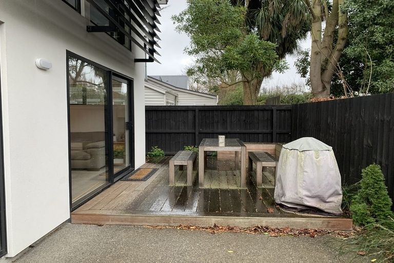 Photo of property in 5/237 Armagh Street, Christchurch Central, Christchurch, 8011
