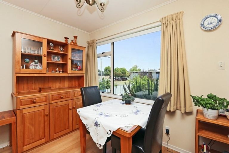 Photo of property in 3 Lyttelton Crescent, Tamatea, Napier, 4112