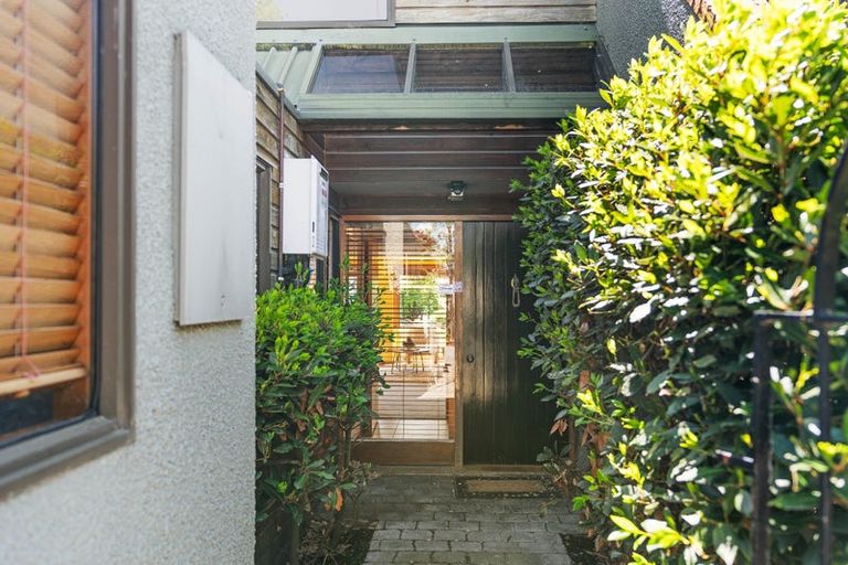 Photo of property in 3/20 Bristol Street, St Albans, Christchurch, 8014