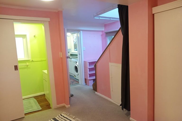 Photo of property in 16 Toroa Road, Otaihanga, Paraparaumu, 5036