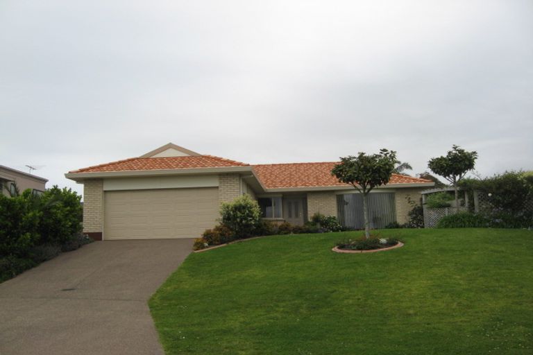 Photo of property in 4 Spinnaker Point, Manly, Whangaparaoa, 0930