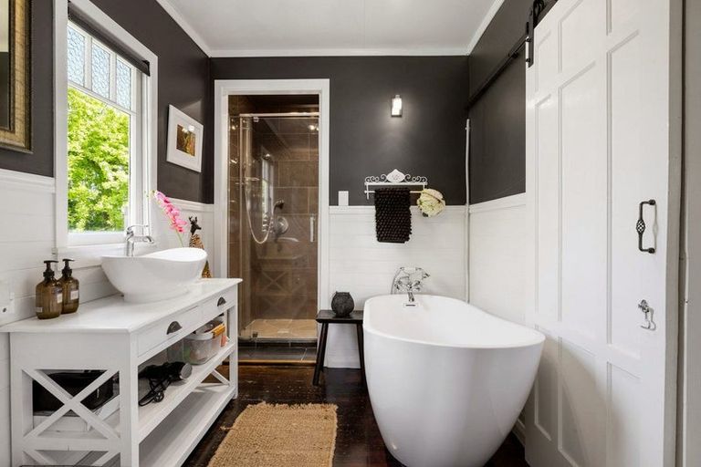 Photo of property in 96 Moore Street, Leamington, Cambridge, 3432