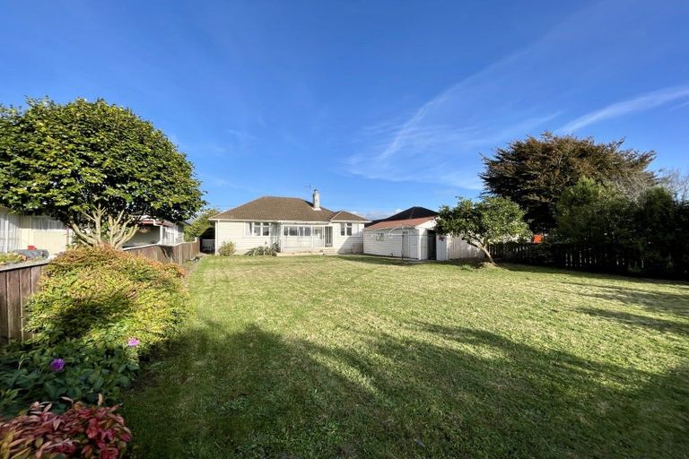 Photo of property in 9 Rugby Street, Levin, 5510