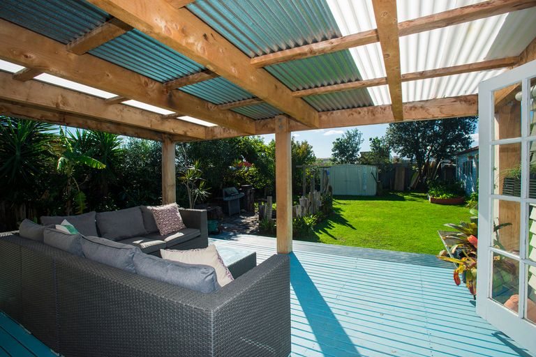 Photo of property in 79 Awapuni Road, Awapuni, Gisborne, 4010