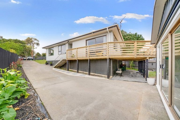 Photo of property in 5 Rako Place, Manurewa, Auckland, 2102