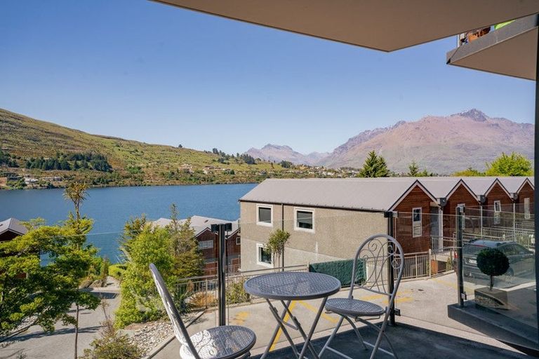 Photo of property in Breakfree Alpine Village, 19/643 Frankton Road, Queenstown, 9300