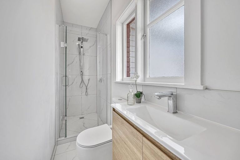 Photo of property in 1/11 George Street, Mangere East, Auckland, 2024