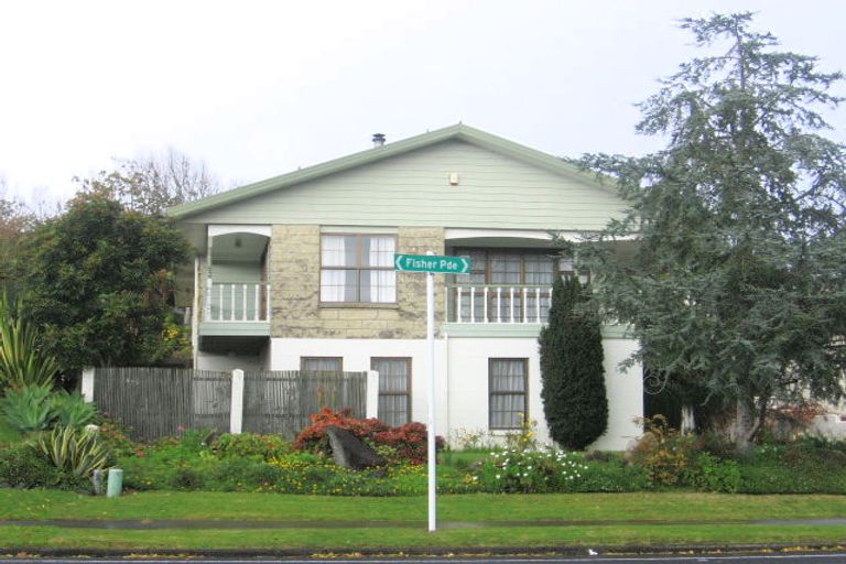 Photo of property in 154 Fisher Parade, Farm Cove, Auckland, 2012