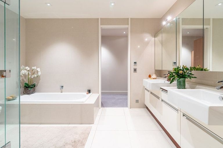 Photo of property in 66 Anne Street, Wadestown, Wellington, 6012