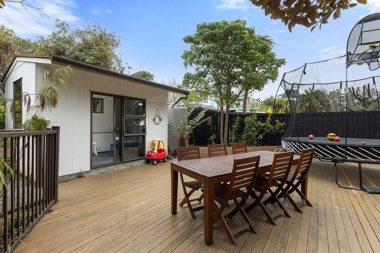 Photo of property in 50 Swann Beach Road, Stanmore Bay, Whangaparaoa, 0932