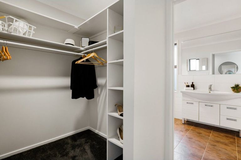 Photo of property in 8 Cleeve Close, Huntington, Hamilton, 3210