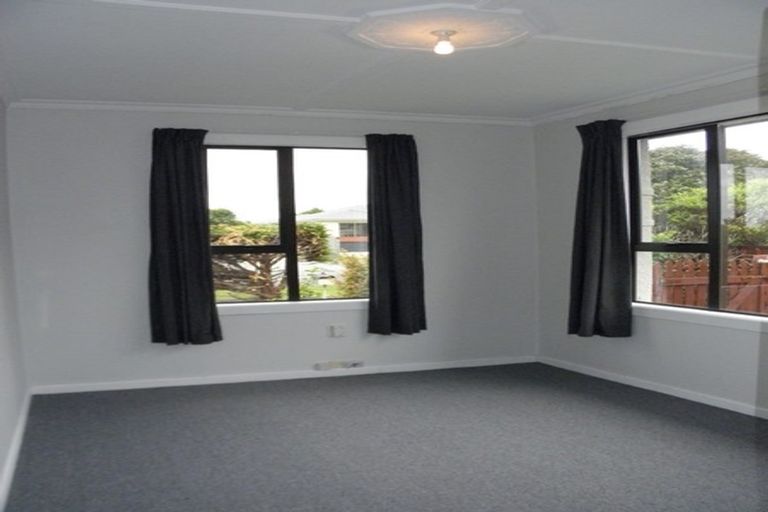 Photo of property in 302 Princes Street, Strathern, Invercargill, 9812