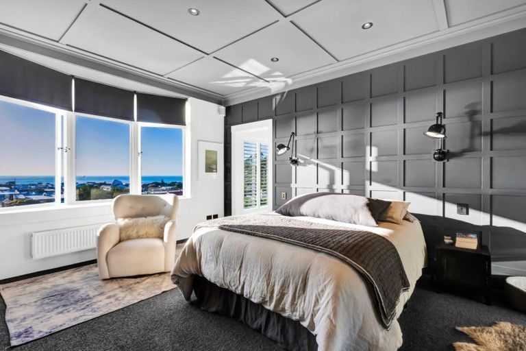 Photo of property in 120 Pendarves Street, New Plymouth, 4312