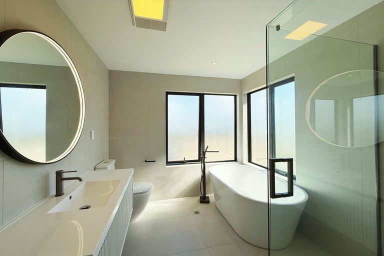 Photo of property in 13c Dominion Street, Takapuna, Auckland, 0622