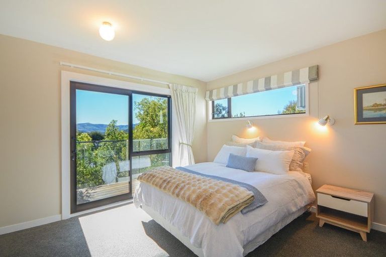 Photo of property in 32 Onuku Road, Akaroa, 7520