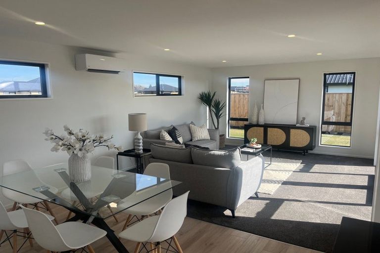 Photo of property in 31 Weaver Street, Woodend, 7691