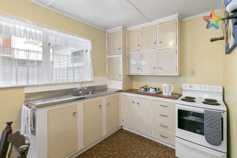 Photo of property in 155 Wellington Road, Wainuiomata, Lower Hutt, 5014