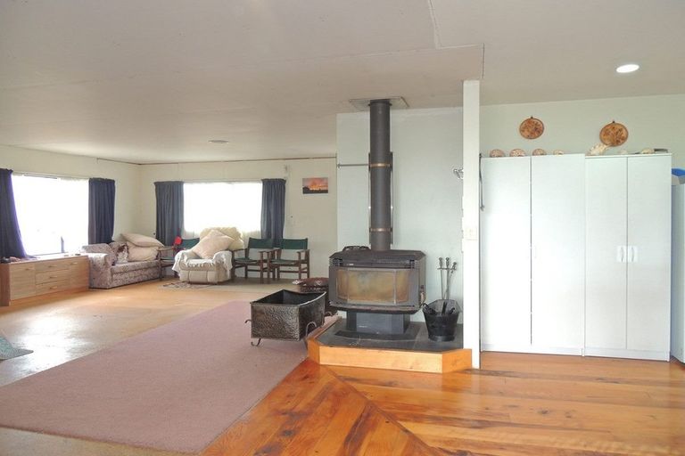Photo of property in 9 Bill Nolan Place, Mahia, 4198