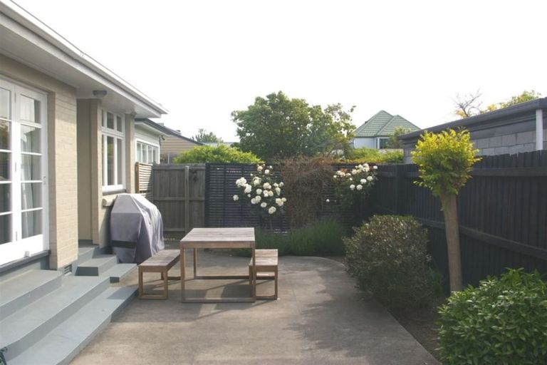 Photo of property in 229 Innes Road, St Albans, Christchurch, 8052
