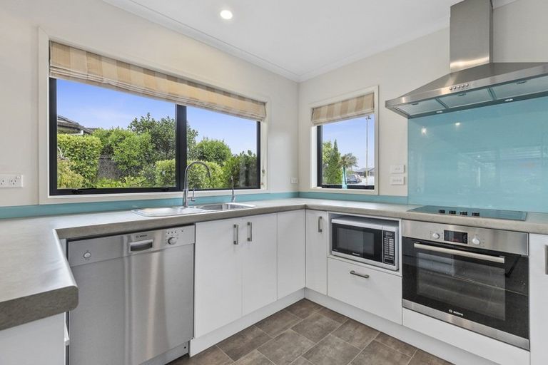 Photo of property in 14 Burmester Place, Morrinsville, 3300