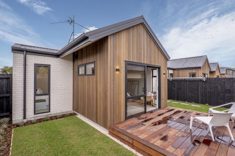 Photo of property in 4/30 Clyde Road, Upper Riccarton, Christchurch, 8041