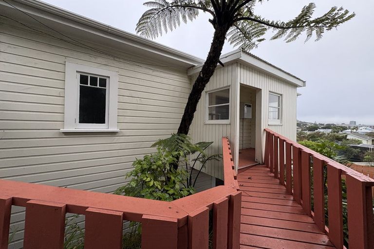 Photo of property in 8 Blythe Street, Berhampore, Wellington, 6023