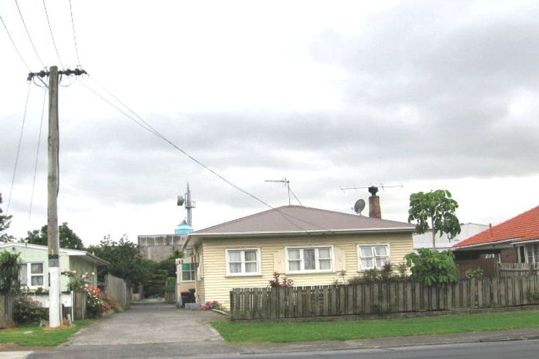 Photo of property in 1/140 Penrose Road, Mount Wellington, Auckland, 1060