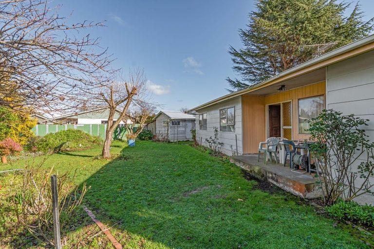 Photo of property in 8 Papawai Road, Greytown, 5712